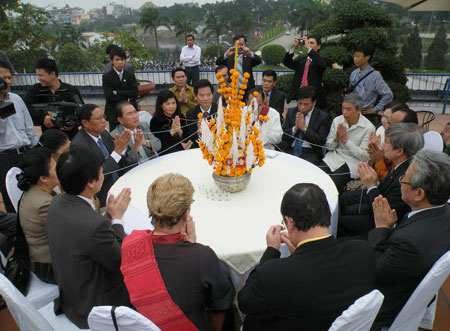 เทศกาลปีใหม่ประเพณีของกัมพูชา ลาว พม่า ไทย